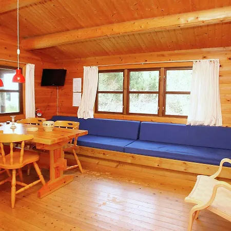 Two-bedroom Holiday In 19 Hébergement de vacances *