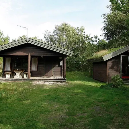 Hébergement de vacances Two-bedroom Holiday In 19 Laeso